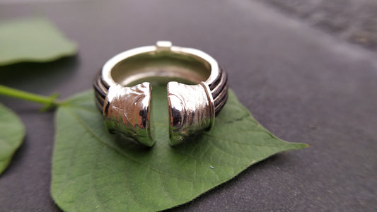 Elephant leg ring